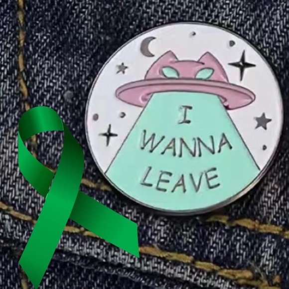 I Wanna Leave x Mental Health Matters colorful enamel cartoon pin lapel brooch - Picture 1 of 11